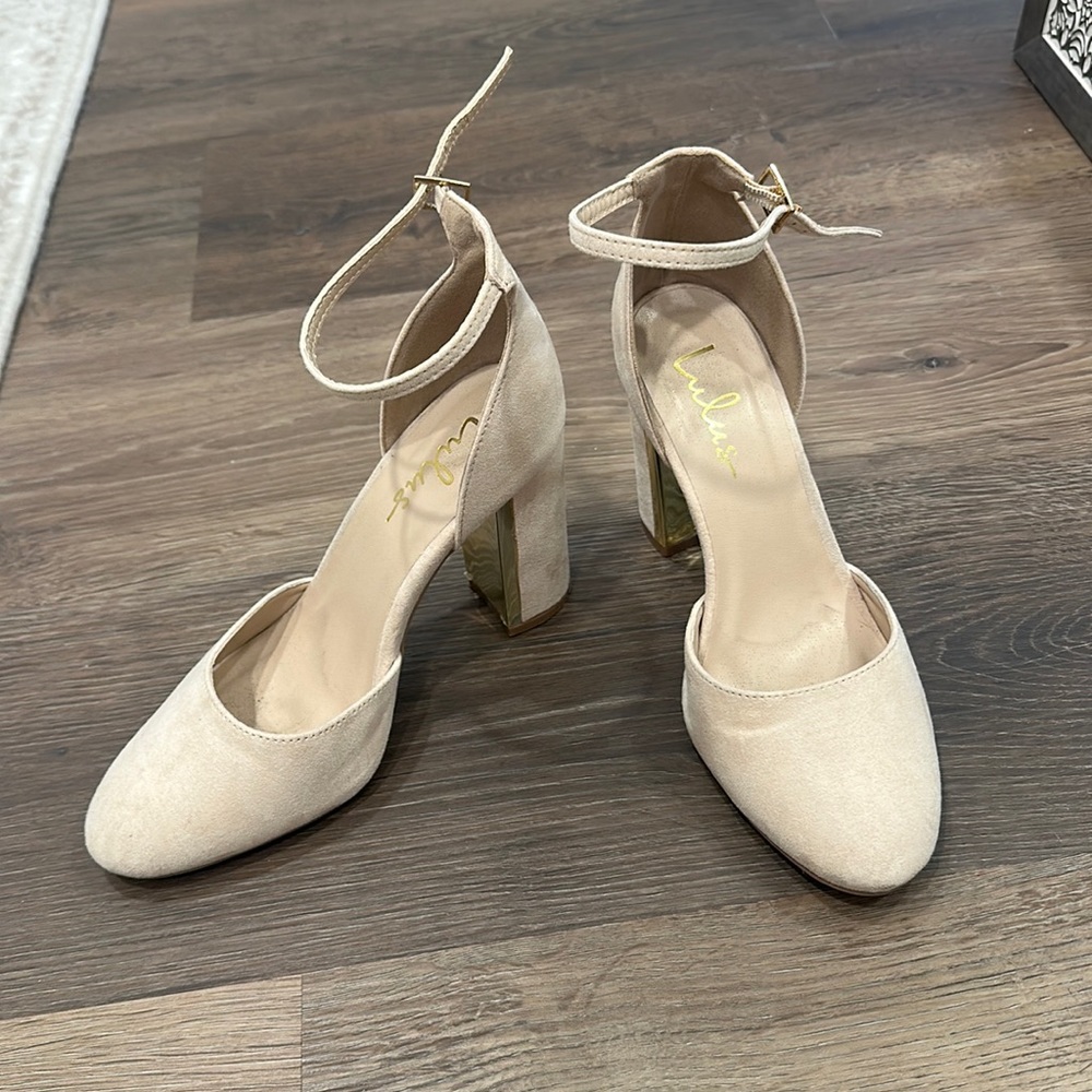 Lulu’s heels